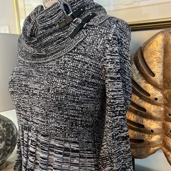 Dana Buchman sweater dress - Picture 5 of 5